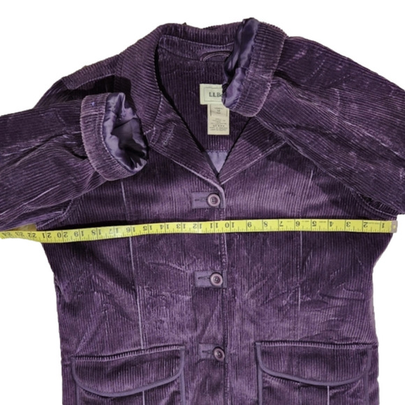 𝅺Size M L.L.Bean Corduroy Jacket Eggplant color Lightly Insulated - Picture 14 of 15